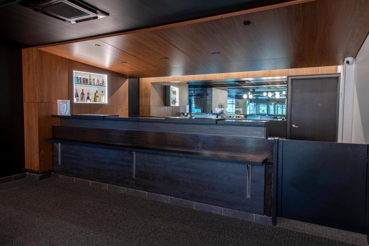Grand Times Hotel - Aeroport De Quebec Extérieur photo