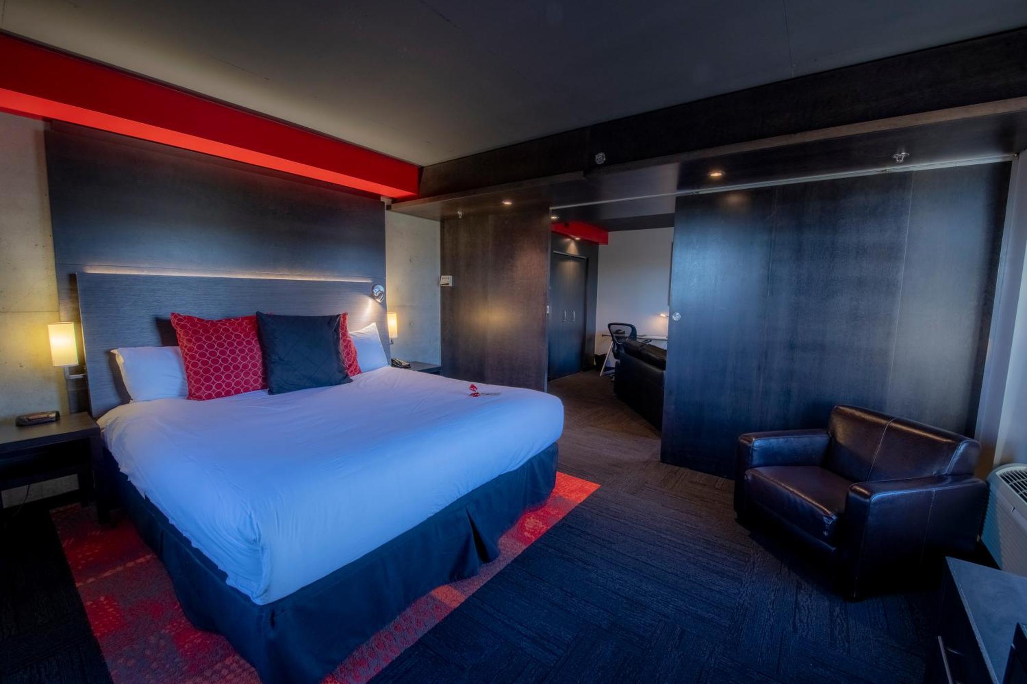 Grand Times Hotel - Aeroport De Quebec Extérieur photo