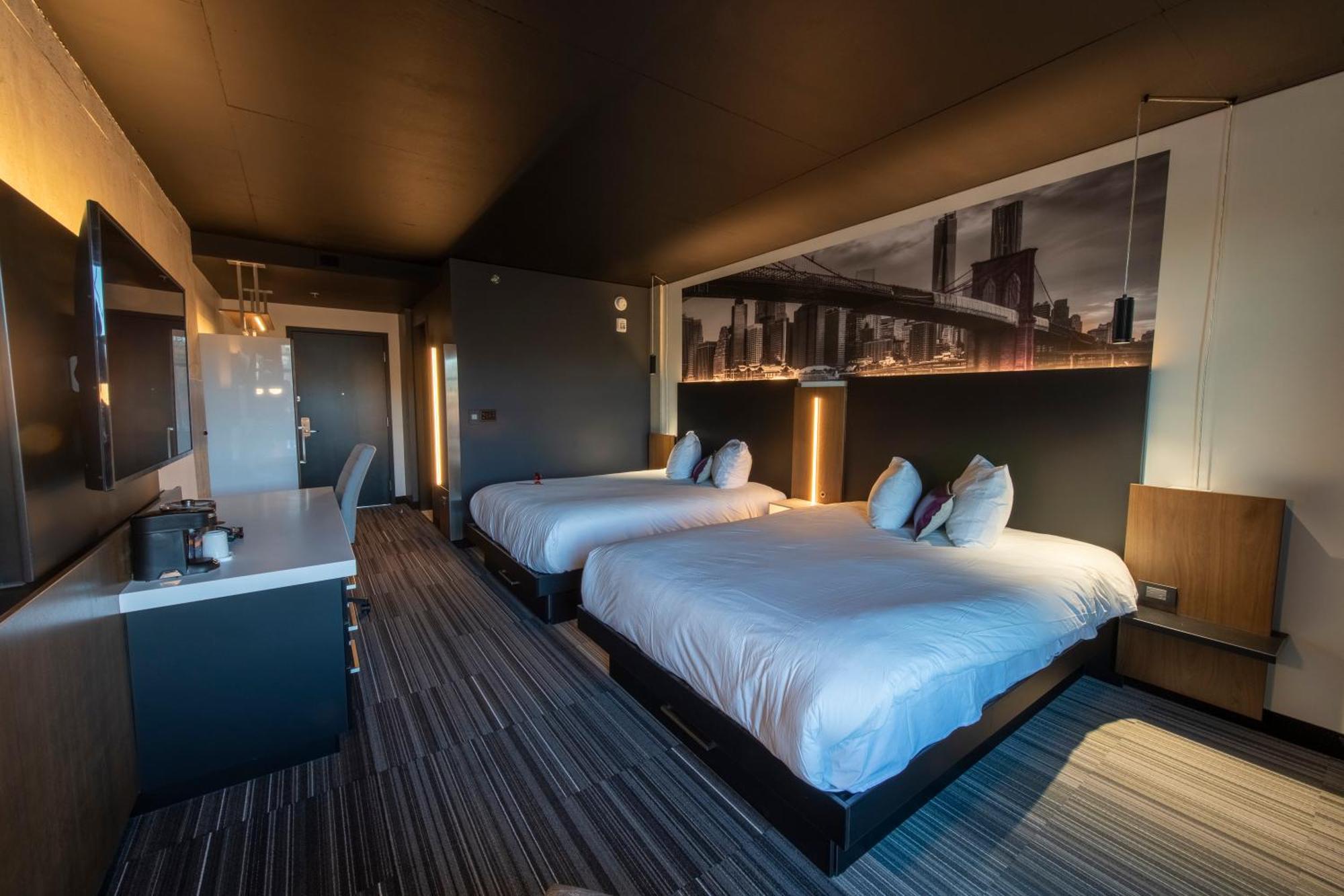 Grand Times Hotel - Aeroport De Quebec Extérieur photo
