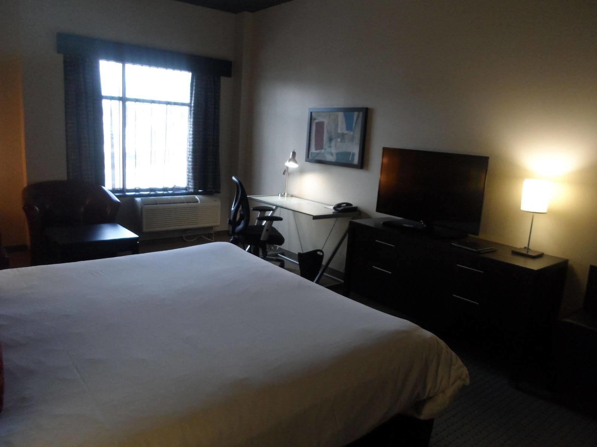 Grand Times Hotel - Aeroport De Quebec Extérieur photo